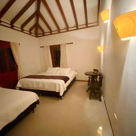 Hotel Oasis De La Villa Виля Де Лейва Екстериор снимка