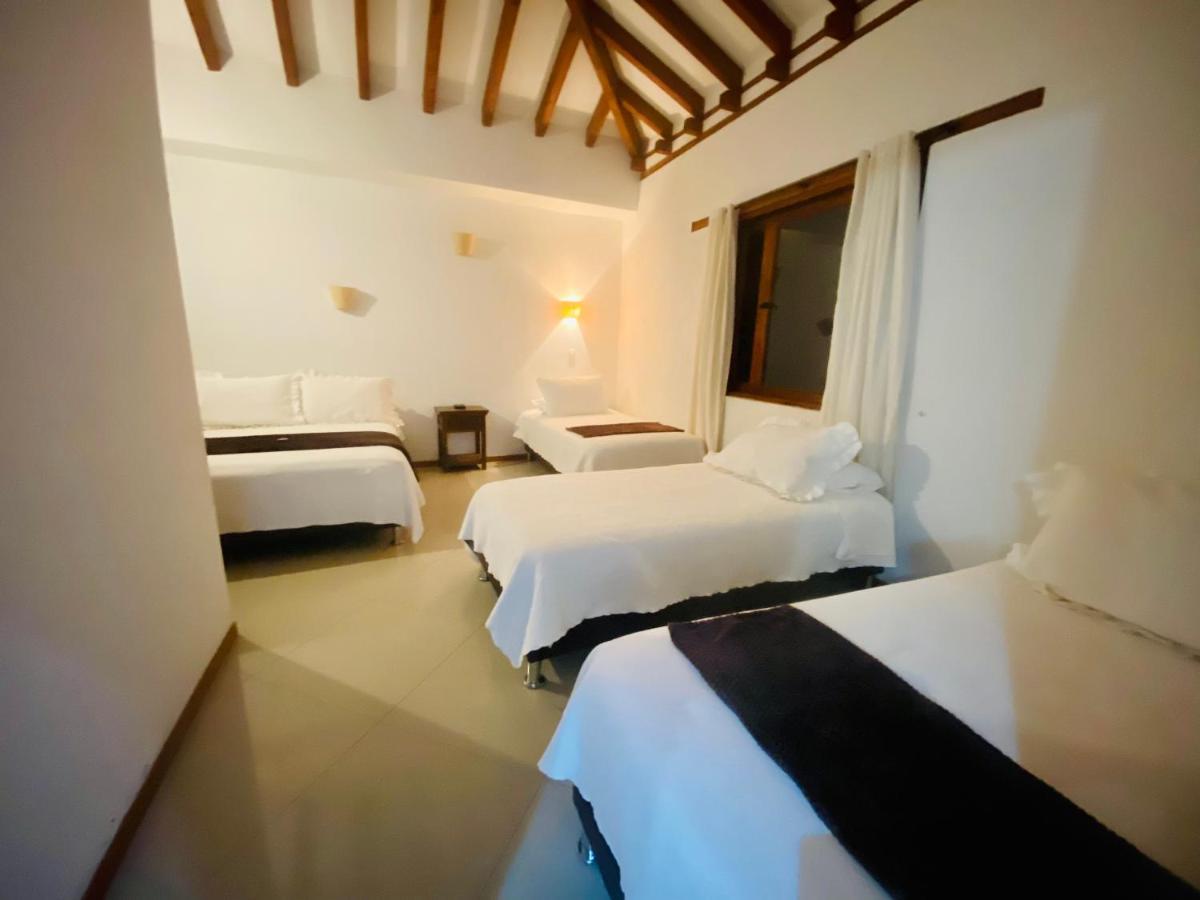 Hotel Oasis De La Villa Виля Де Лейва Екстериор снимка